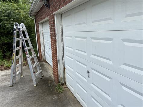 Garage Door Jamb Trim | Dandk Organizer