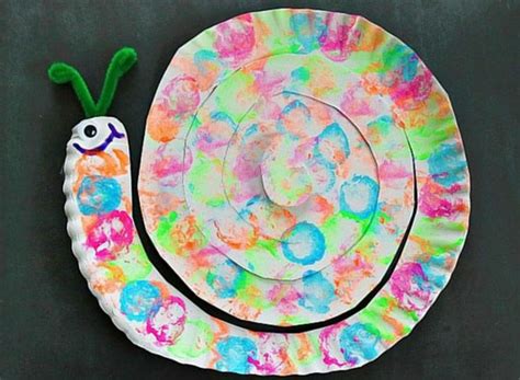 19 Fun, Easy Crafts for Toddlers | Easy toddler crafts, Snail craft, Spring crafts for kids