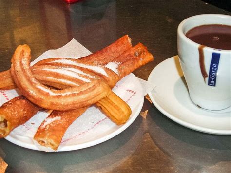 Barcelona Bucket List for Food Travelers | 2foodtrippers