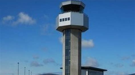 Isle of Man airport figures fall for third month - BBC News