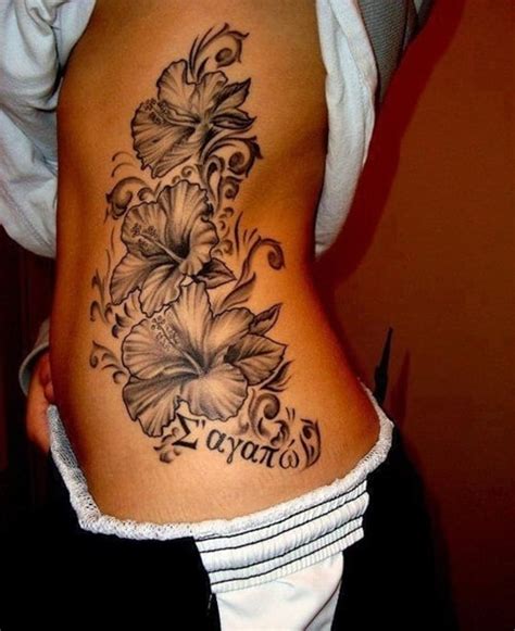 25 Stunning Hibiscus Flower Tattoos For Women