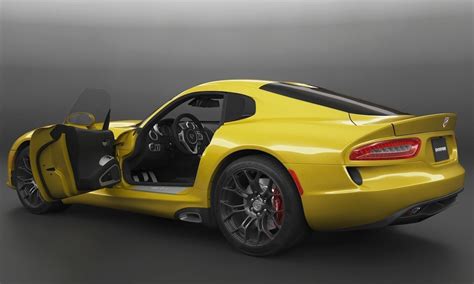 Dodge Viper SRT HQ Interior 3D model | CGTrader