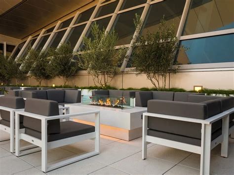 Los Angeles Airport 101: A guide to the lounges at LAX - The Points Guy