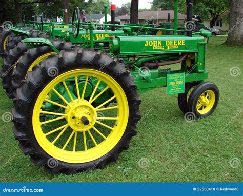 1937 Model B John Deere Tractor Editorial Image - Image: 22550410