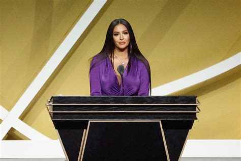 Vanessa Bryant Delivers Heartfelt Speech during Kobe's Induction into Basketball Hall of Fame