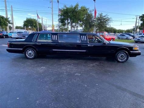 1996 Lincoln Town Car for Sale | ClassicCars.com | CC-1657369