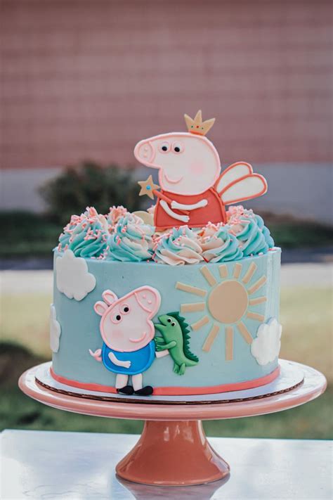 Peppa Pig Cake in 2022 | Peppa pig cake, Cake lover, Cake