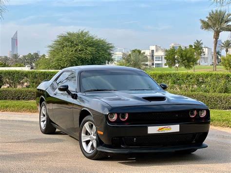 Dodge Challenger V6 – Hero car rental