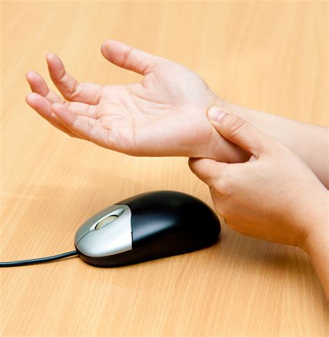What is an Ergonomic Mouse For? - ErgoDirect Blog