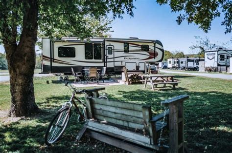 12 Best Camping Sites, RV Campgrounds in Oklahoma to Visit This Season