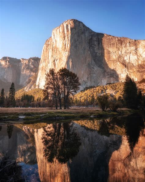 Evening view of El Capitan at Yosemite NPS - November 2019 [OC] [3869x4837] : r/EarthPorn