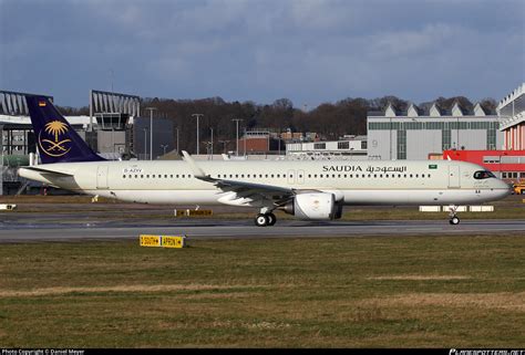 D-AZXV Saudi Arabian Airlines Airbus A321-251NX Photo by Daniel Meyer ...