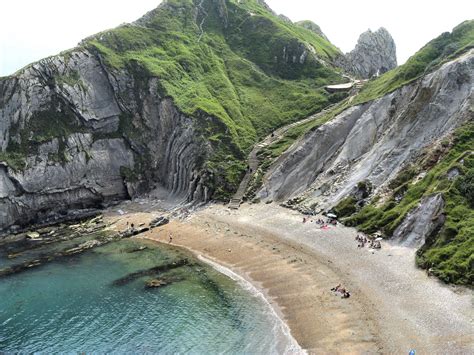 Beautiful and Hidden UK Beaches | 13 Secret Beaches In The UK