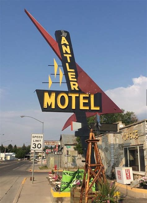 Kemmerer, Wyoming | Roadside attractions, Googie, Vintage signs