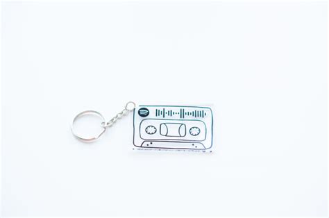 Spotify Song Keychain DIY Gift Idea with Free SVG