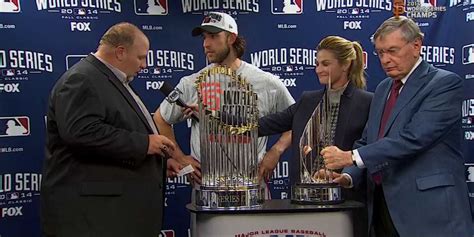 VIDEO: Awkward World Series MVP Trophy Presentation Shows Difficulty Of ...