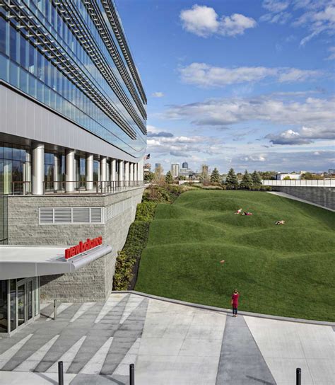 New Balance Headquarters | Elkus Manfredi Architects | Architect ...