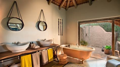 Tanda Tula Safari Camp, Timbavati Private Nature Reserve, South Africa - Safari Resort Review ...