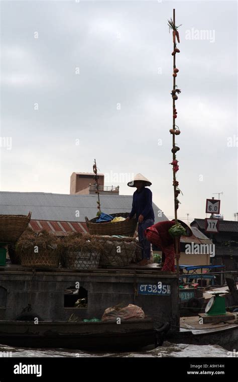 Floating Market Mekong Delta Vietnam Stock Photo - Alamy