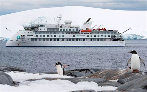 Antarctic Cruise Ships - Research & Book Cruise Ships to Antarctica