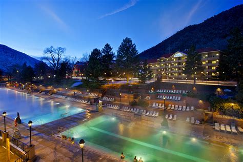 Plunge Into 11 Of Our Favorite Hotel Pools in the U.S. - Family Travel ...