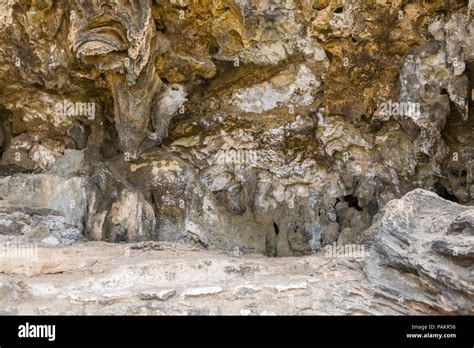 The Quadiriki Caves are located in Arikok National Park, Aruba ...