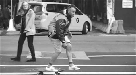 Mark Gonzales Talks Skateboarding – Caught in the Crossfire