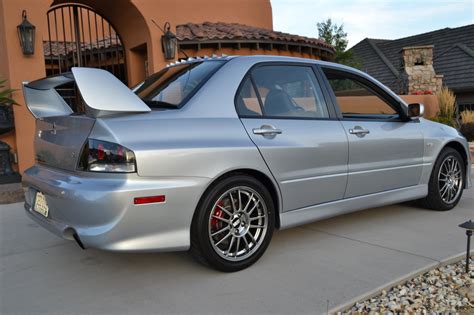 10K-Mile Mitsubishi Lancer Evo IX MR Should Be On Your Bucket List | Carscoops