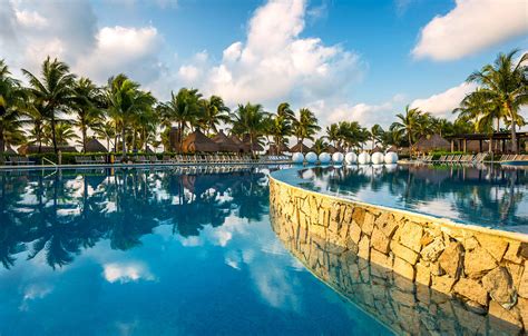 Sanctuaries of Cool: The Top 8 Vidanta Pools – The Vidanta Traveler