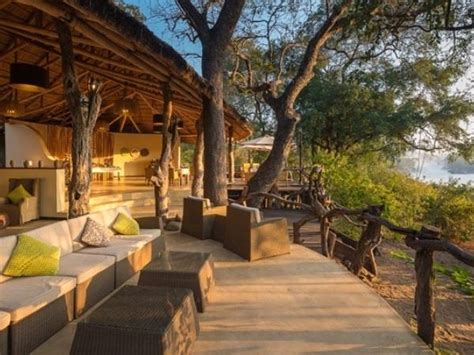 Malawi holidays. Safaris & holidays in Malawi in 2018 & 2019. Helping Dreamers Do