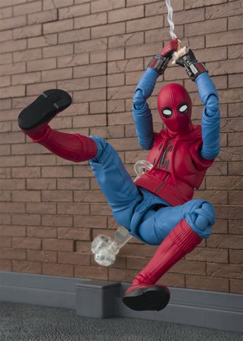 S.H.Figuarts Spider-Man: Homecoming – Spider-Man (Home Made Suit Ver.) | Figures.com