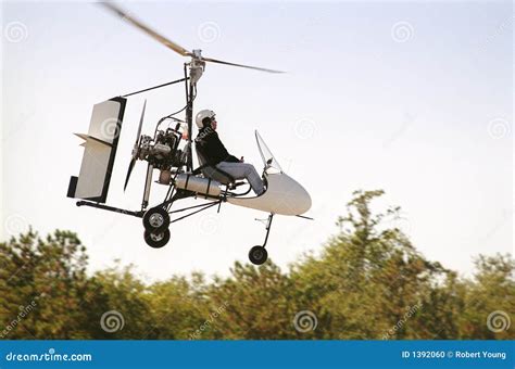 Gyrocopter In Flight Stock Photo - Image: 1392060