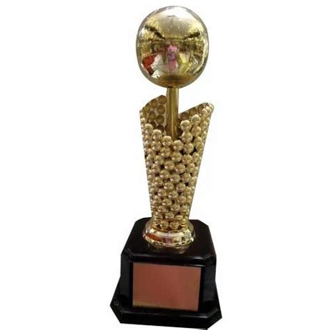 Engraved Trophy at Best Price in India