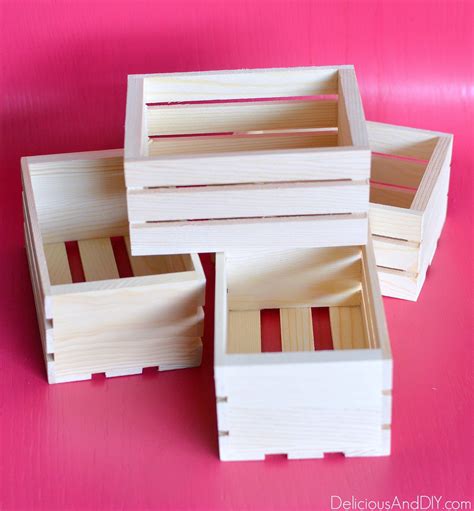 DIY Mini Wood Crates Organizer - Delicious And DIY | Wood crate diy, Mini crates, Crate crafts