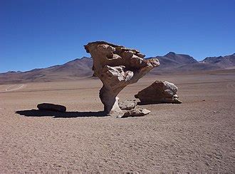 Wikipedia:Picture peer review/Wind erosion in Altiplano, Bolivia ...