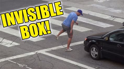 INVISIBLE BOX PRANK - HOW TO PRANK - YouTube