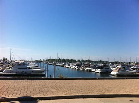 North Point Marina - Marinas - 701 N Point Dr, Winthrop Harbor, IL ...