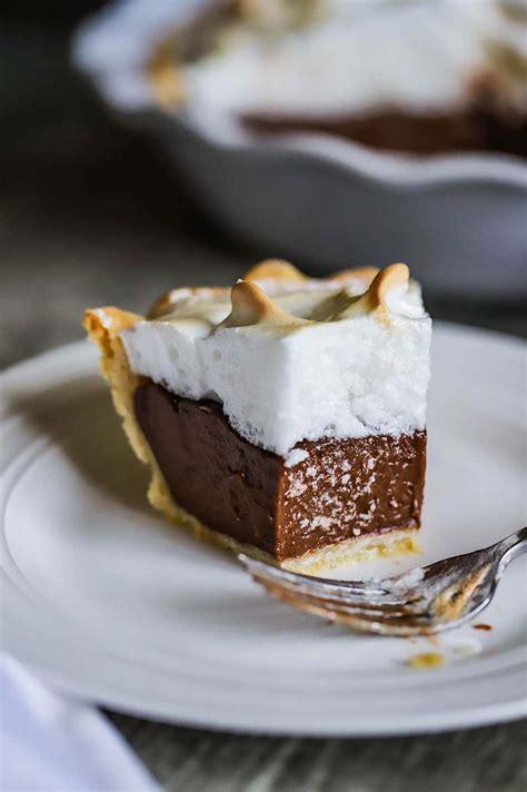 Homemade Chocolate Meringue Pie | How To Feed A Loon