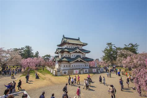 Hirosaki Guide: Japan in a Nutshell | Japan Cheapo