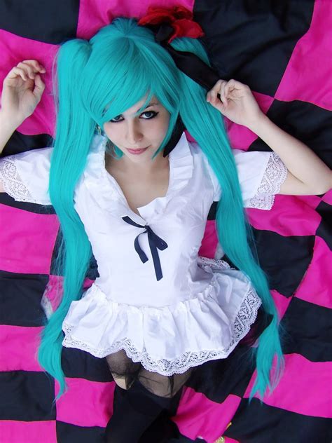 miku – CosplayInfinity