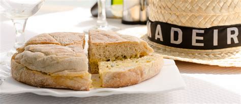 Bolo do Caco | Traditional Bread From Madeira, Portugal