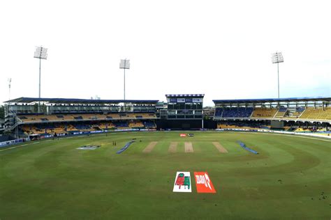 A general view across the R. Premadasa stadium | ESPNcricinfo.com