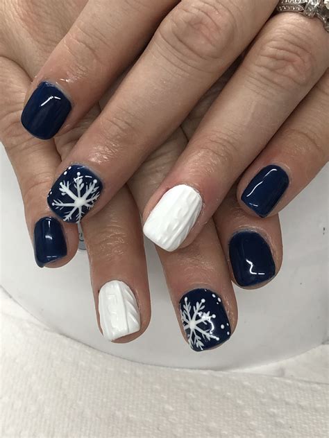 3D Sweater & Navy winter gel nails | Navy nails design, Cool nail ...