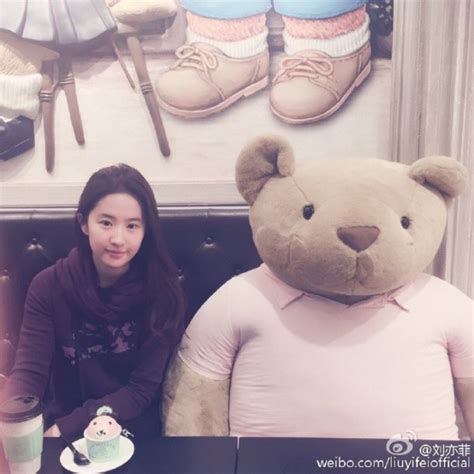 Liu Yifei shows off her baby features with bare face ~ Netizen Buzz