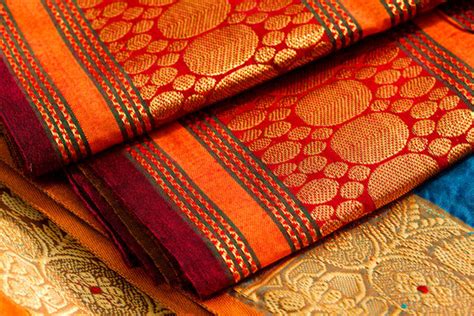 Details 300 wallpaper saree background - Abzlocal.mx