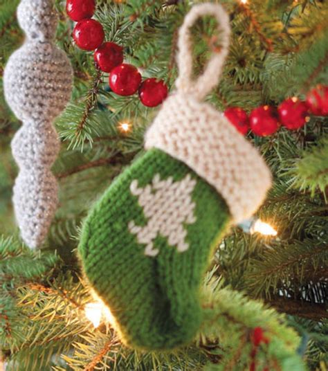 Free Knit Patterns For Christmas Stockings Web We Have Included Free ...