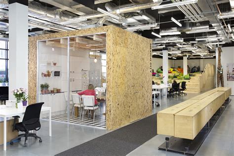 Centro de Operaciones de Airbnb’s en Dublin / Heneghan Peng Architects | ArchDaily en Español