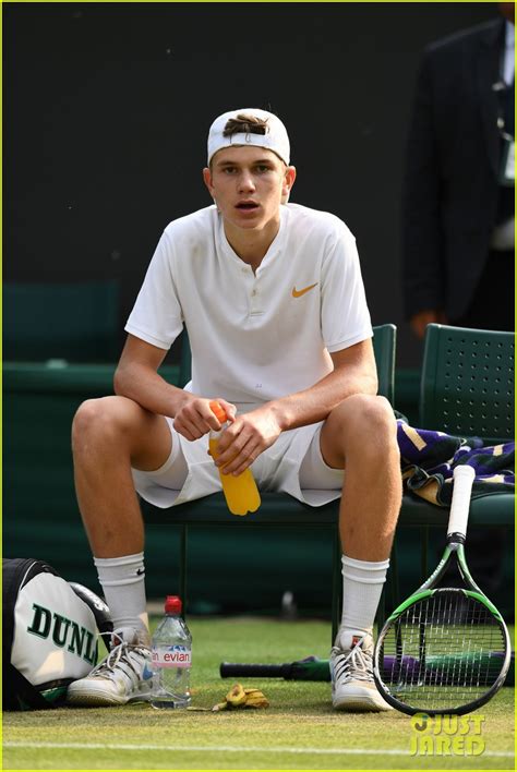 19-Year-Old Tennis Star Jack Draper Collapses During Miami Open Match ...