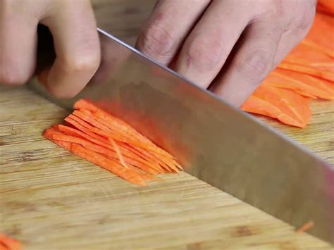 How to Julienne Carrots: 8 Steps (with Pictures) - wikiHow