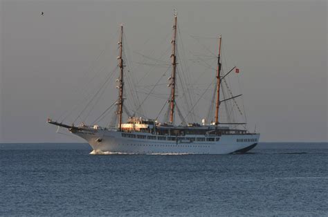 Ships Photo Gallery: SEA CLOUD II